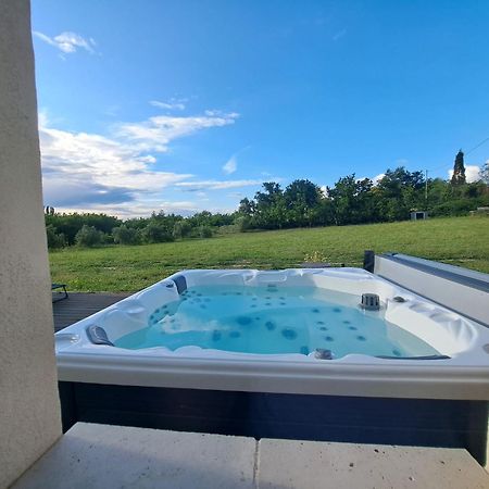 Gite De Charme Spa Privatif L'Oustau Di Tonin 马洛塞讷 外观 照片