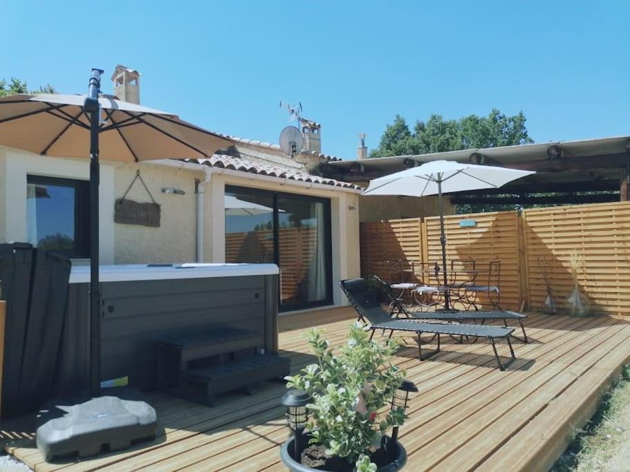 Gite De Charme Spa Privatif L'Oustau Di Tonin 马洛塞讷 外观 照片